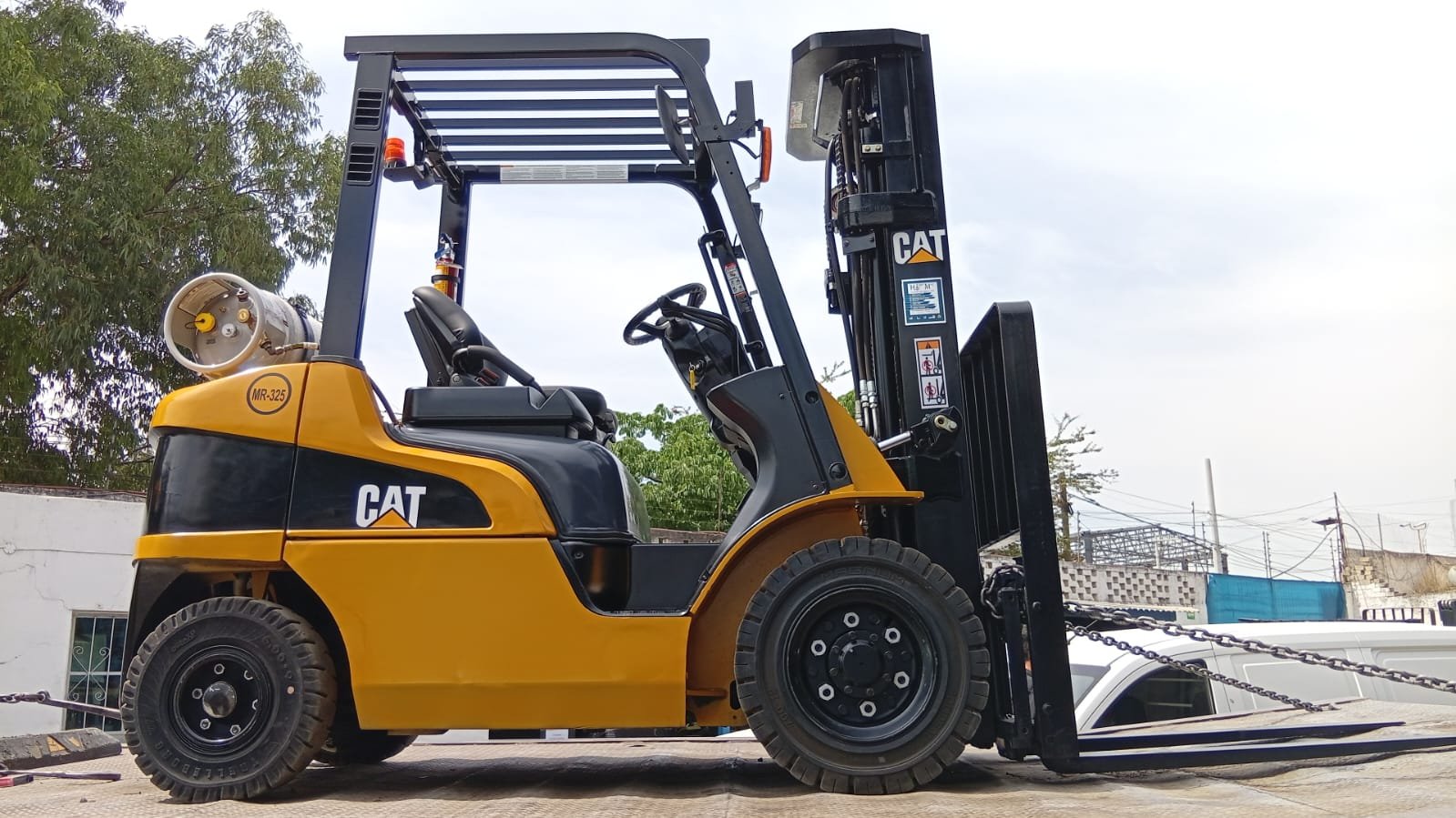 MR-325 Caterpillar GP25N